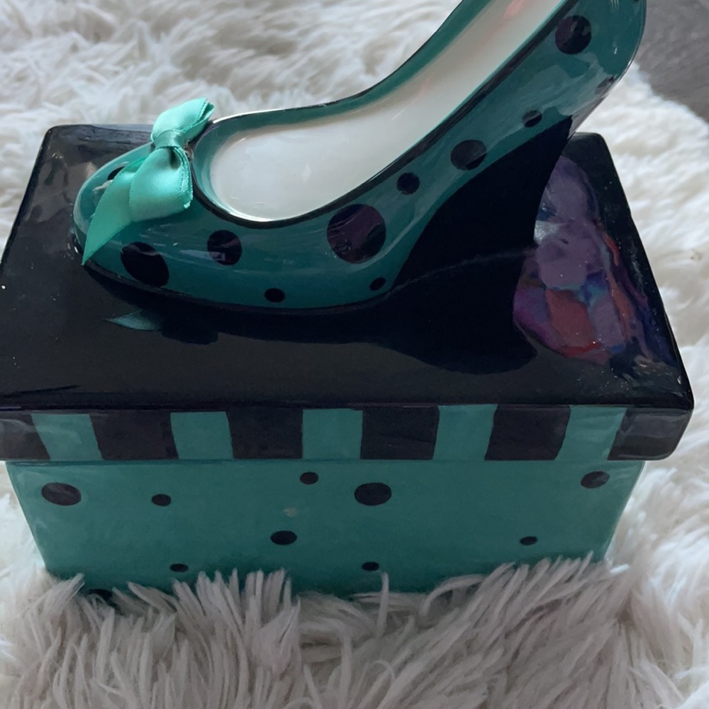 Decorative box - Picture 3 of 7